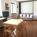 דירה La Finestra Sul Pizzo Scalino Grazioso Monolocale A Pochi Passi Dal Centro Cittadino קייזה אין ולמלנקו