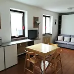 La Finestra Sul Pizzo Scalino Grazioso Monolocale A Pochi Passi Dal Centro Cittadino דירה קייזה אין ולמלנקו