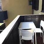 La Finestra Sul Pizzo Scalino Grazioso Monolocale A Pochi Passi Dal Centro Cittadino דירה *